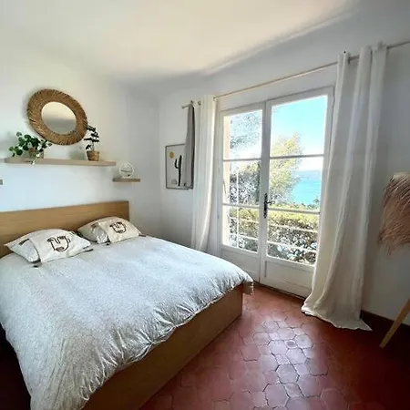 O Perche Holiday home Toulon